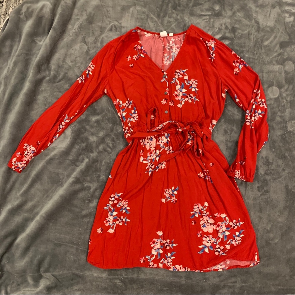 Gap red floral long sleeved dress